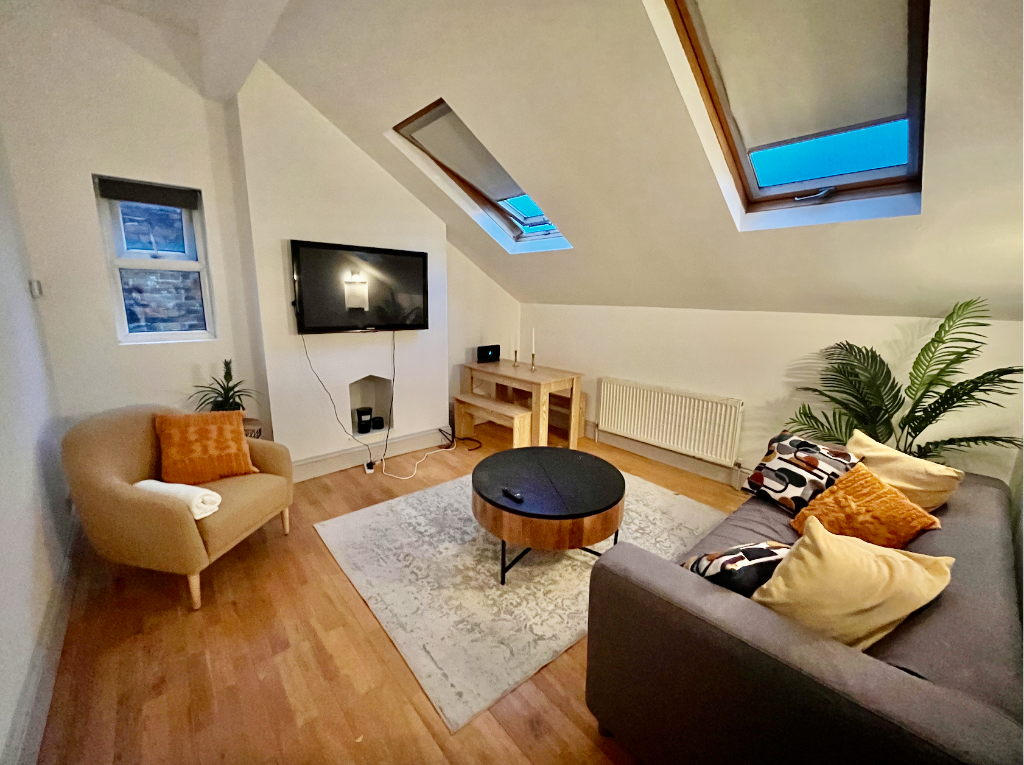 Main image of property: Central Road, Manchester, Greater Manchester, M20