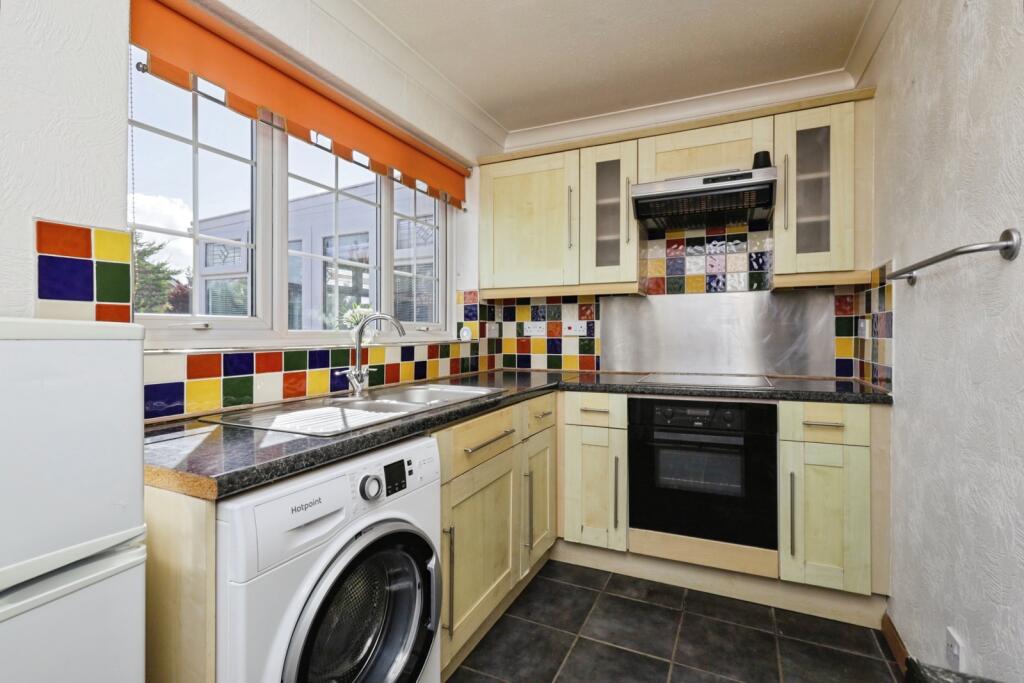 House in Eastbourne, East Sussex - More