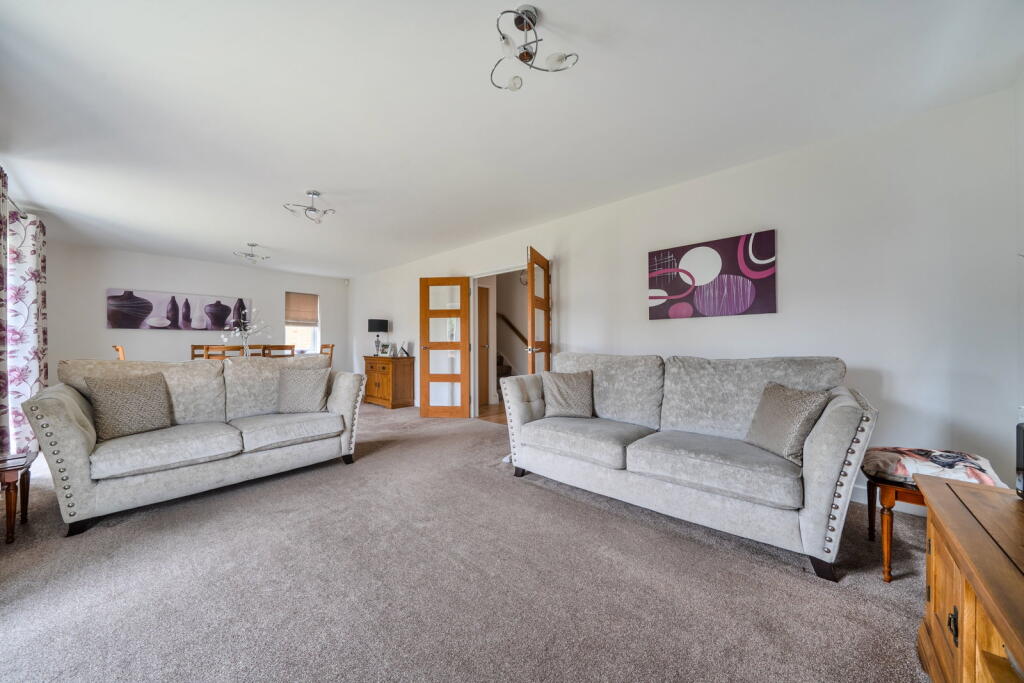 House in Dartford - View 4