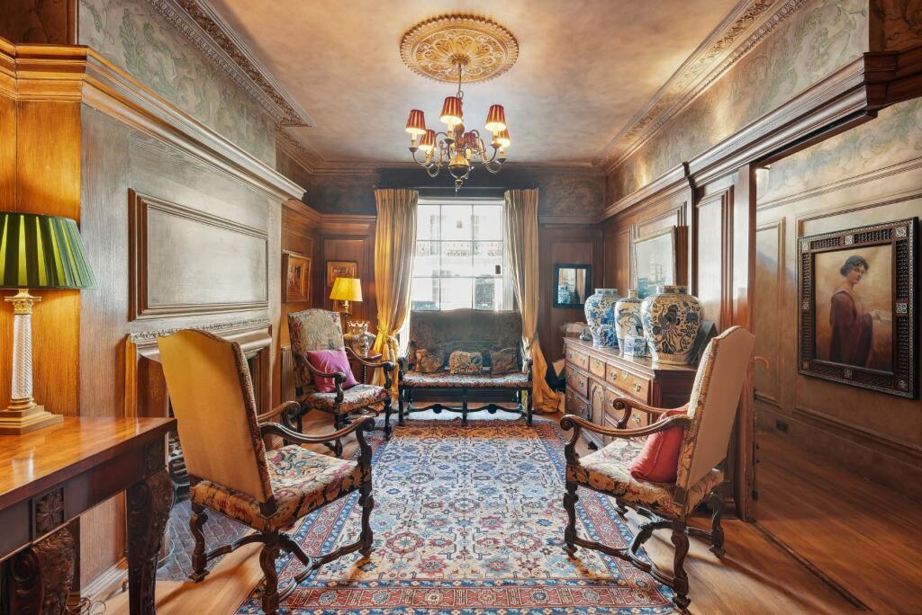 Main image of property: Albion Street, Hyde Park, London, W2