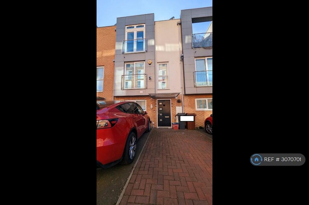 Main image of property: Pontes Avenue, Hounslow, TW3