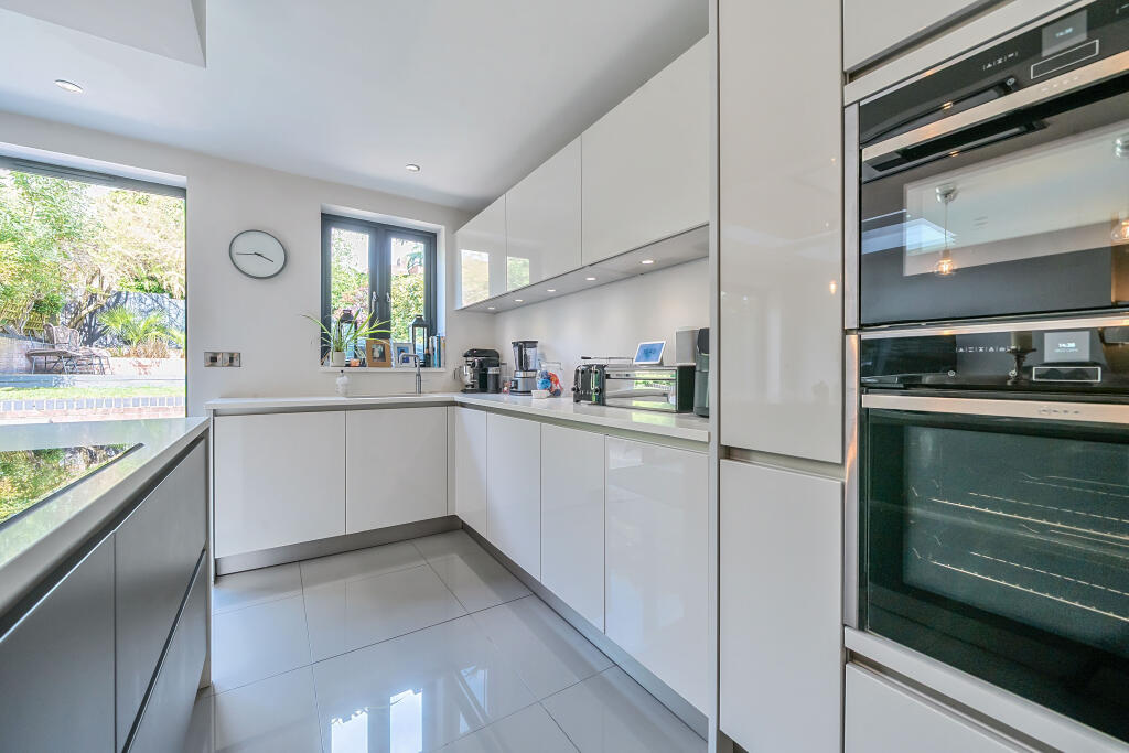 House in Enfield - More