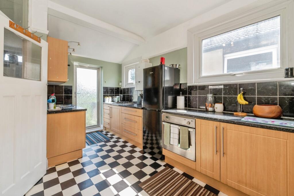 Westborough Road, WESTCLIFF-ON-SEA, Essex, SS0 photo 4