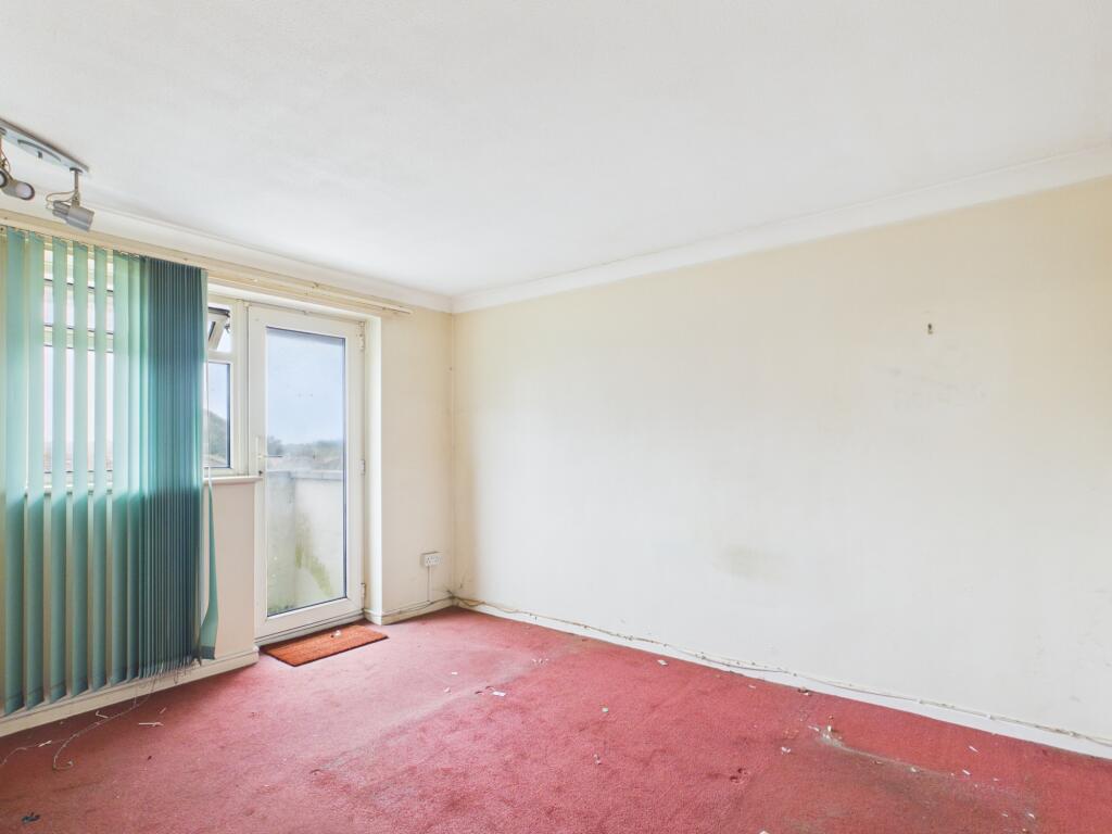 Apartment in Portsmouth - View 5