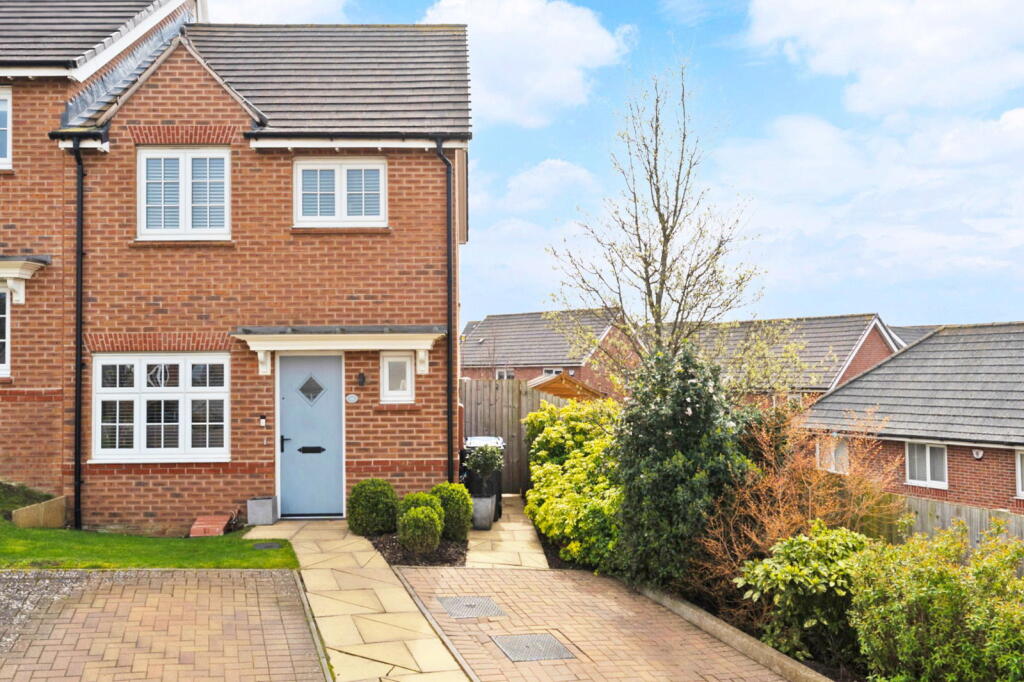 Main image of property: Jack Cumberland Road, Market Harborough, LE16 8GF