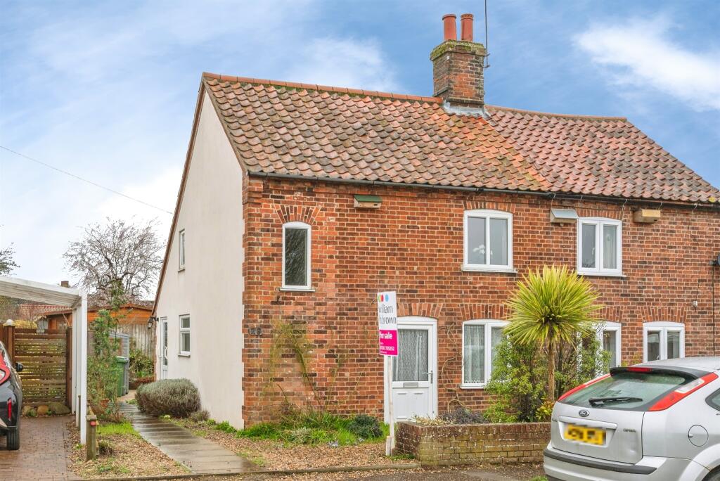 Main image of property: Cawston Road, Aylsham, Norwich