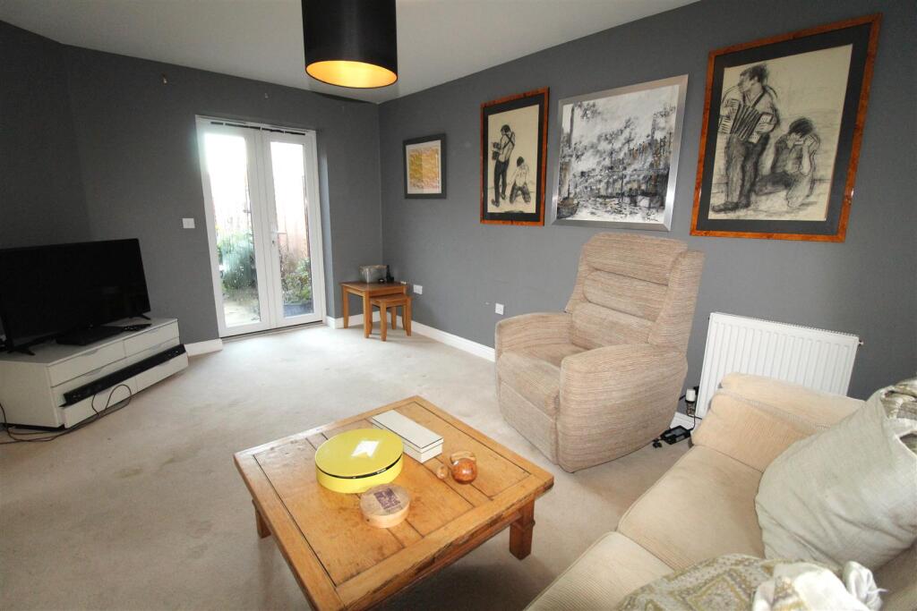 House in Minster-on-Sea, Merryman's Hill - View 2