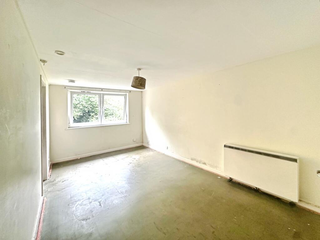 Chesters Court, Longbenton, Newcastle upon Tyne, NE12 photo 2