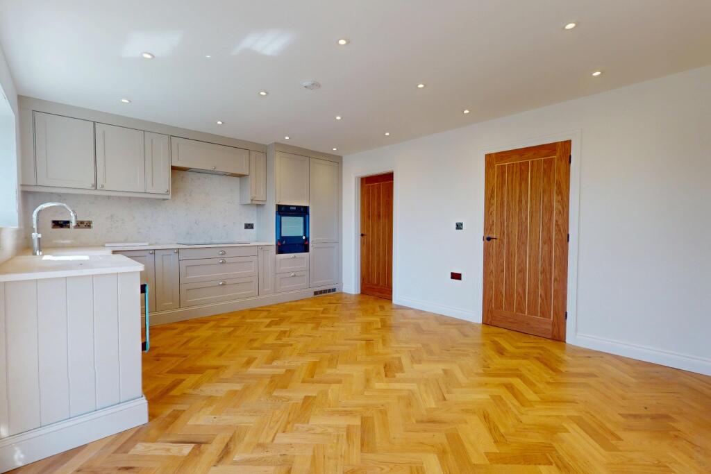 Stoney Hill, Lightmoor, Telford, Shropshire, TF4 3QQ photo 5