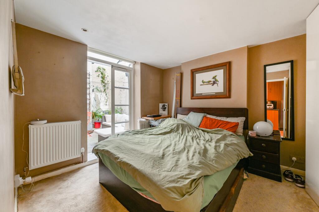Apartment in London - View 4