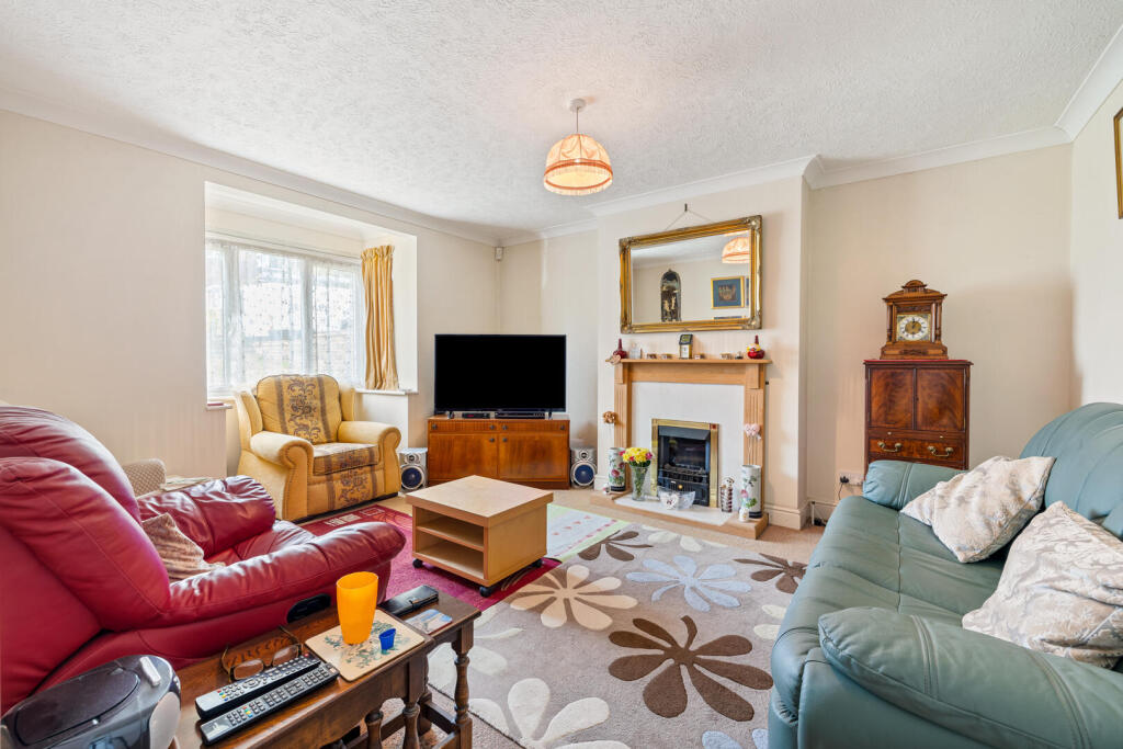 House in Hove, West Blatchington - View 3