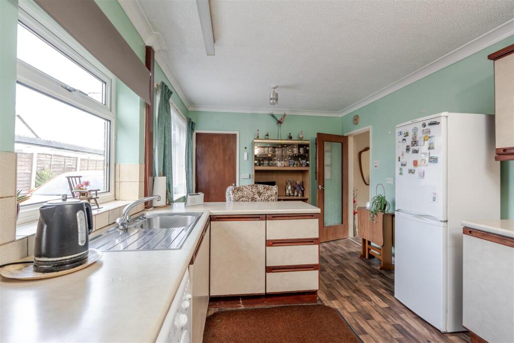 House in Peterborough - View 4