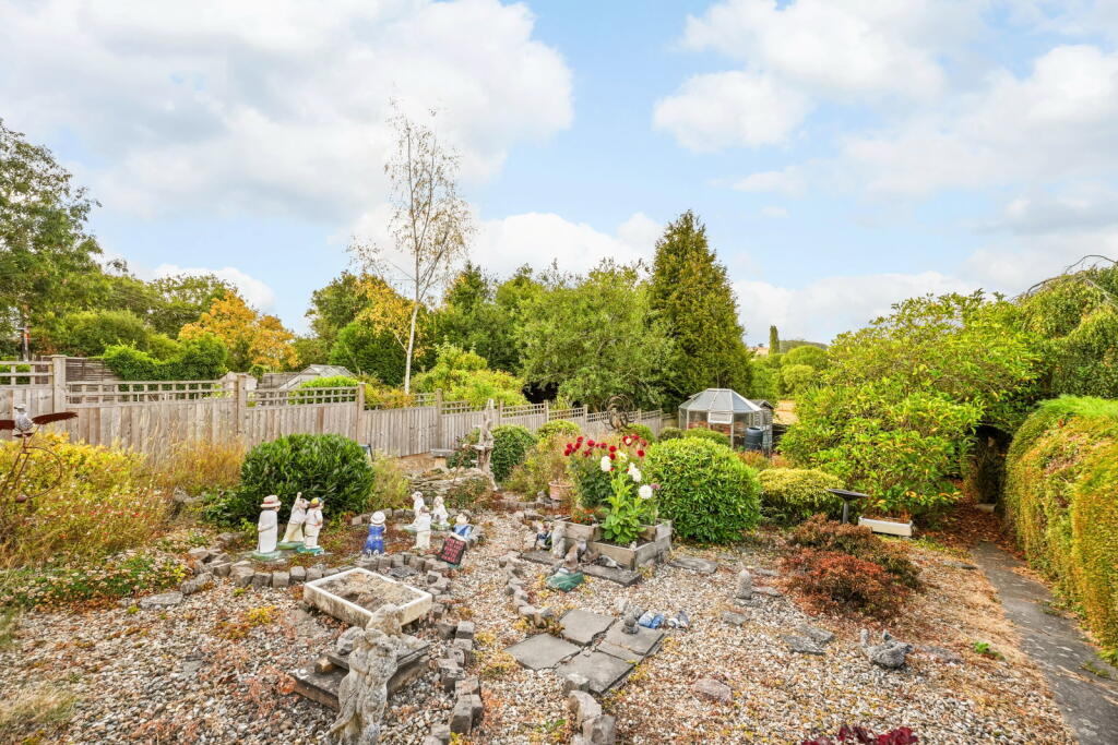 House in Northampton - View 5