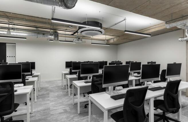 GlasgowCaledonianUniversity-25-MidRes.jpg