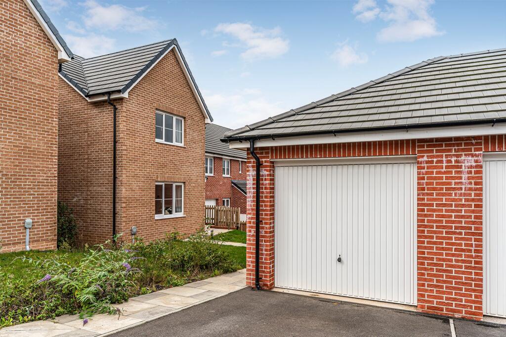 House in Bryncae, Michael's Grove, Llanharan - View 2