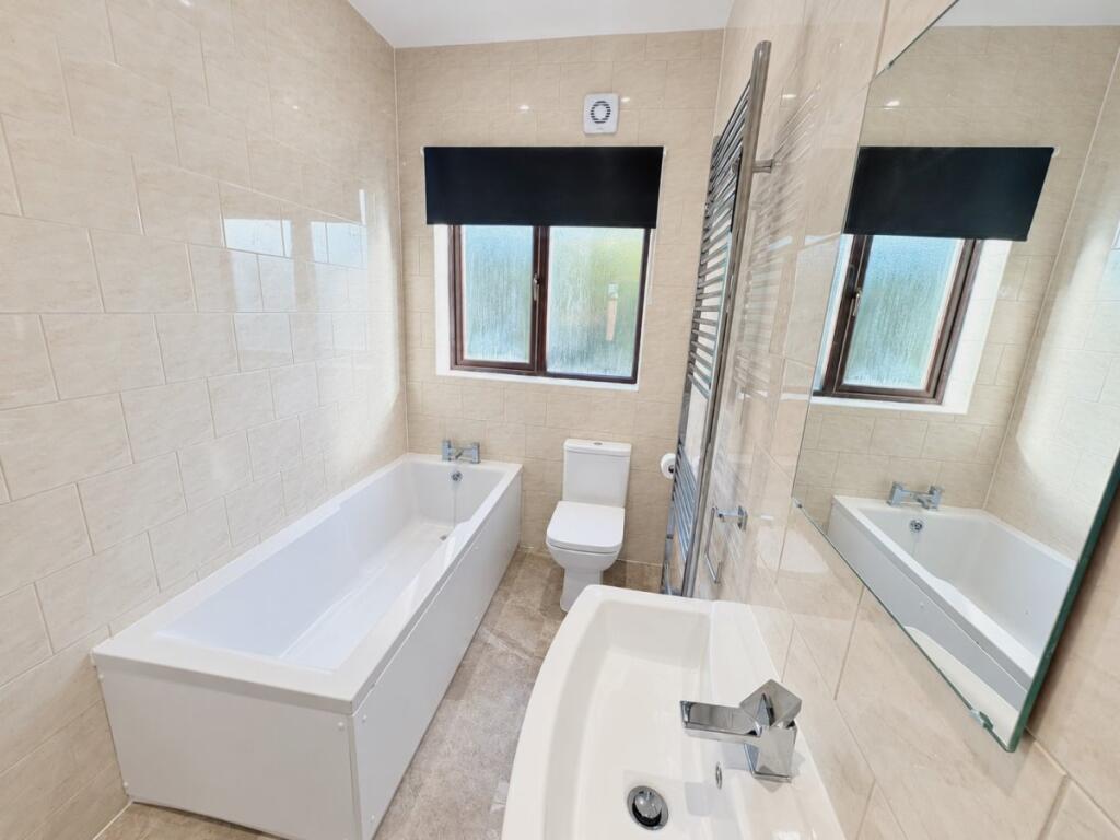 House in Barnsley, Wombwell - View 5