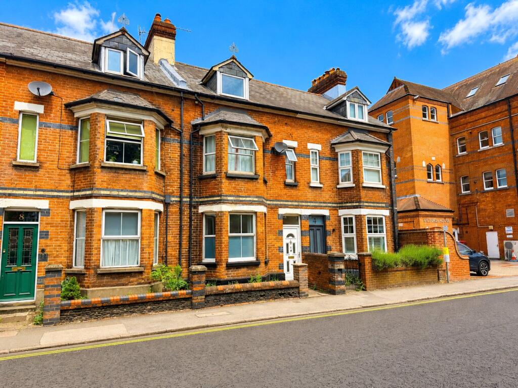Main image of property: Union Road, Farnham, Surrey, GU9