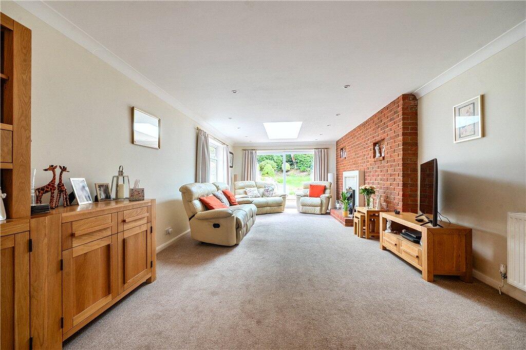 House in Southampton - View 5