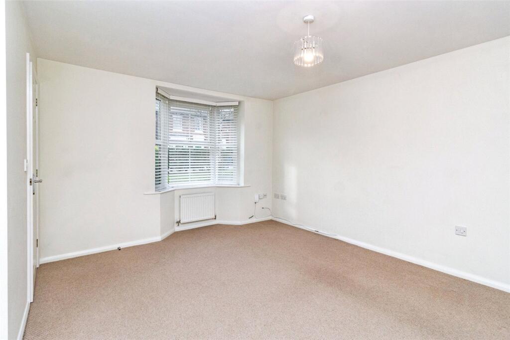 Brunswick Terrace, Stafford, Staffordshire, ST16 photo 3
