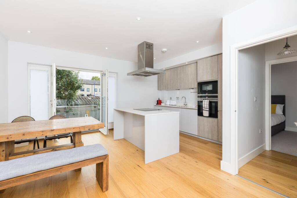Apartment in Coventry - View 3