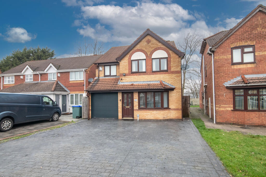 4-bed detached on Hursey Drive, TIPTON, DY4 8TN, £300,000