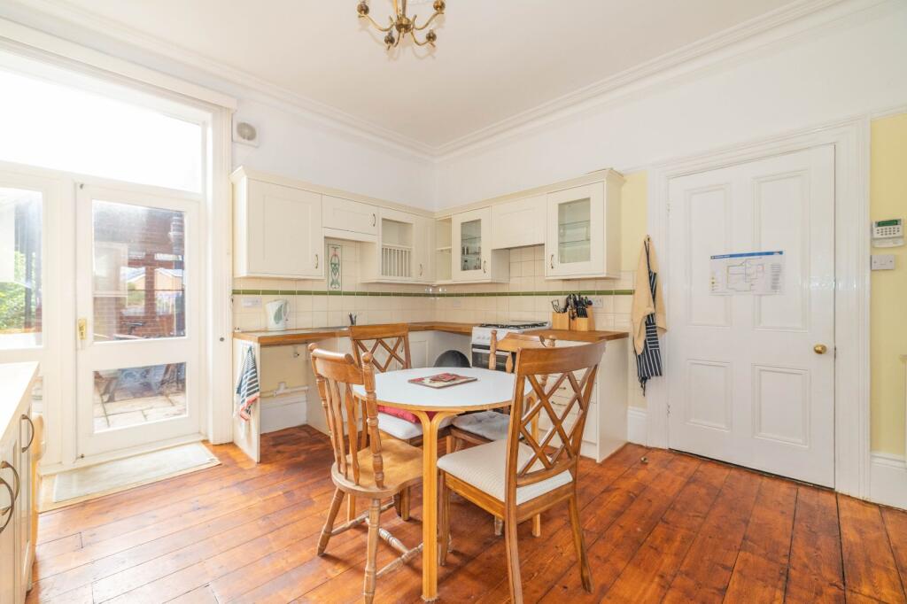 House in Tonbridge - View 5