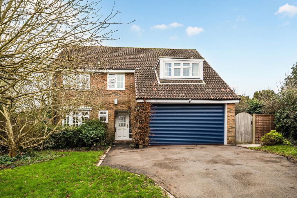 Main image of property: Reyntiens View, Odiham, RG29