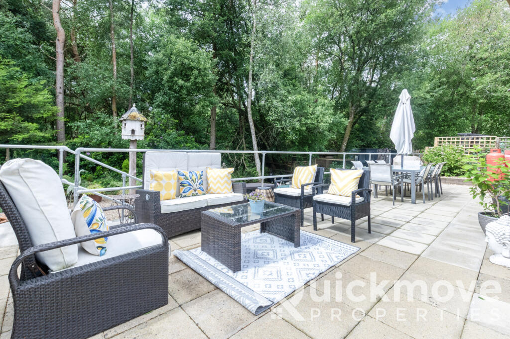 House in Bournemouth, Bournemouth, Christchurch and Poole - View 3