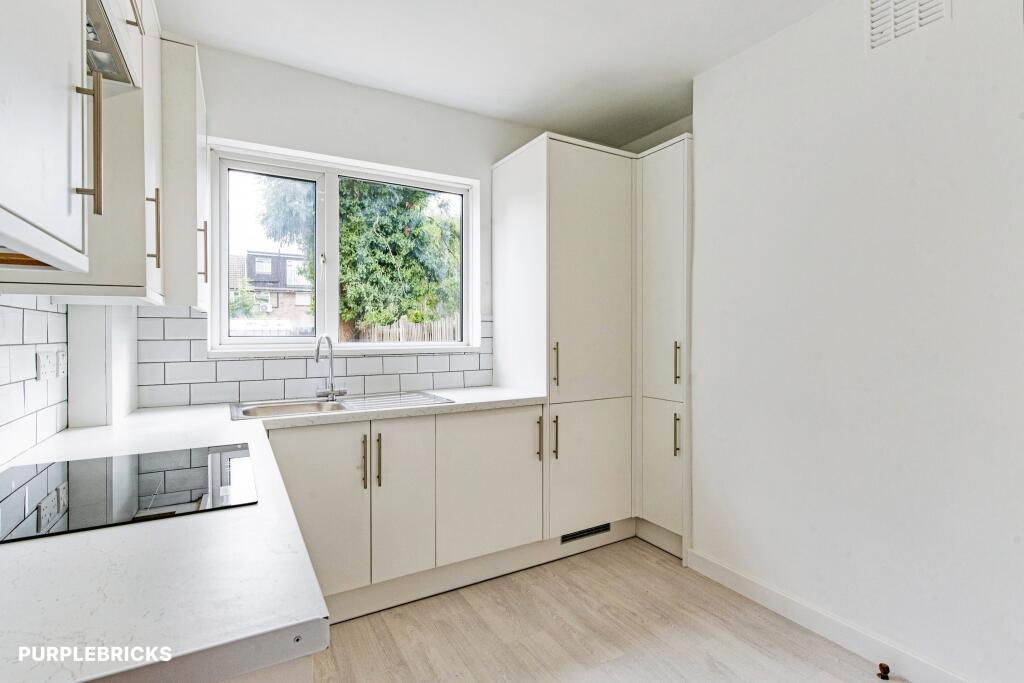 Apartment in London - View 5