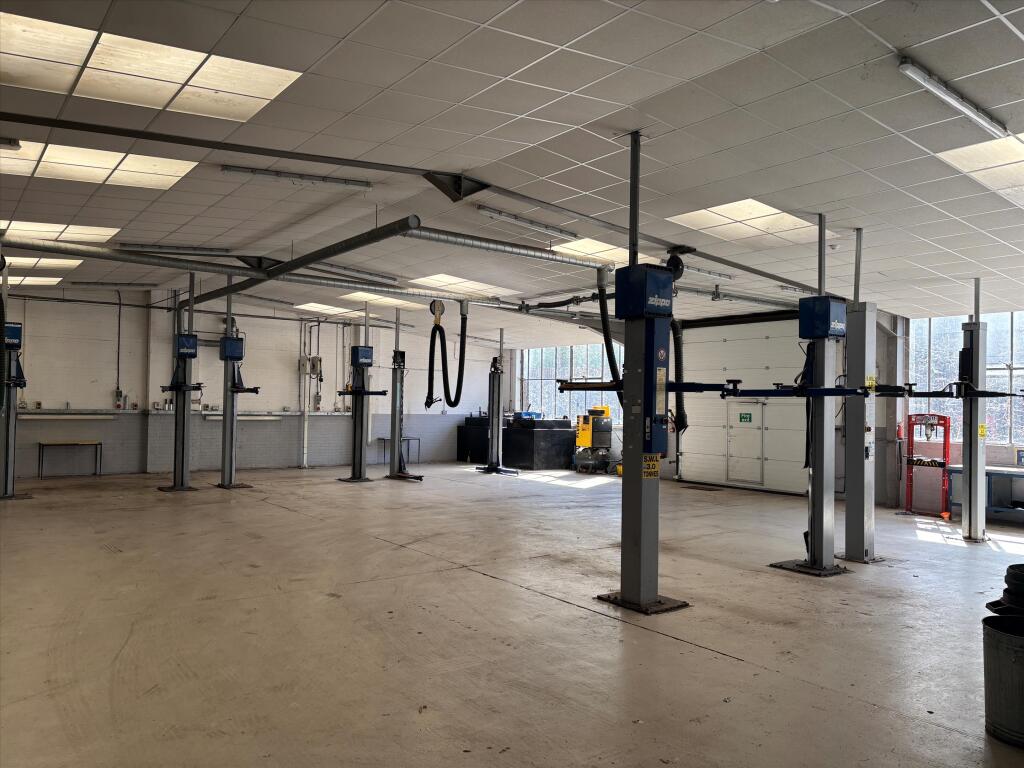 Additional image 2 of Unit U, Lyon Way, St. Albans, Hertfordshire, AL4
