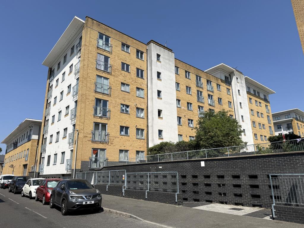 Main image of property: Caldon House, Waxlow Way, Northolt, UB5 6FN