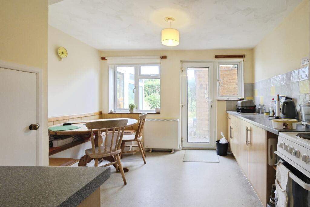 House in Salisbury - View 4