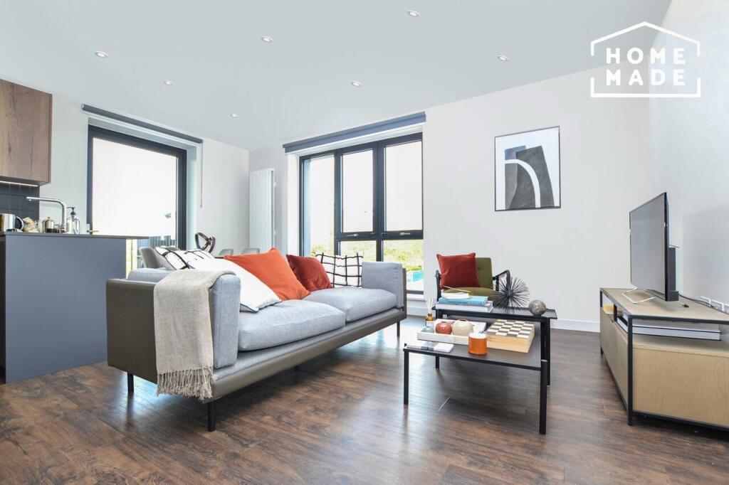 Main image of property: Greenford Quay, Greenford, UB6