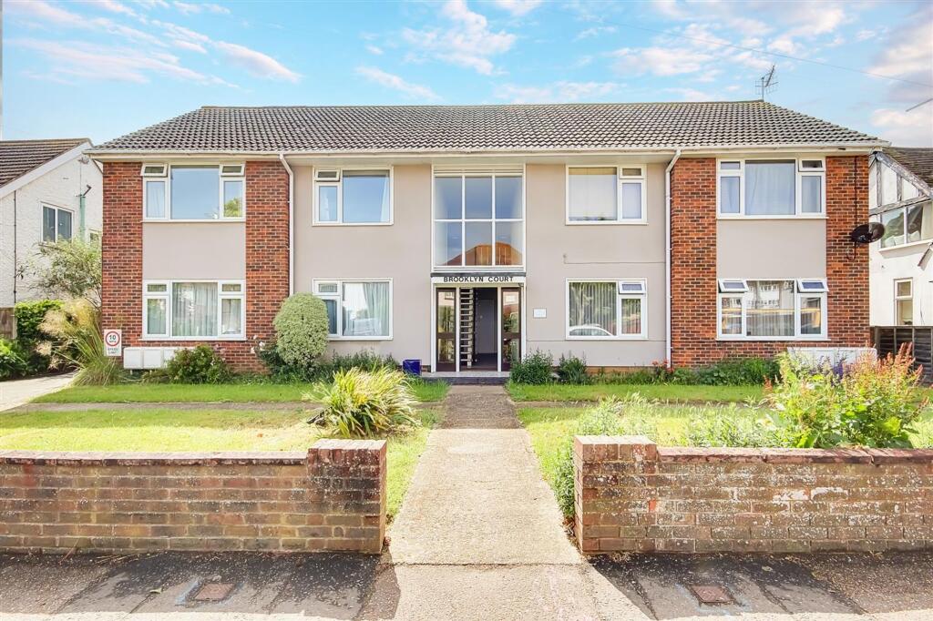 Apartment in Brighton