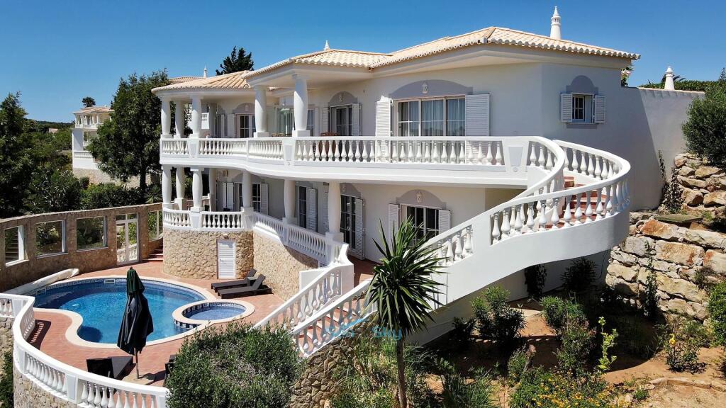 Main image of property: Algarve, Budens