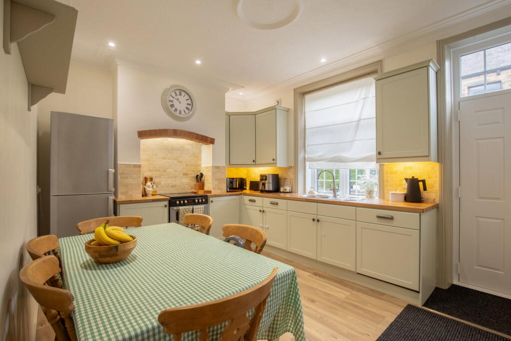 House in Leeds - View 4
