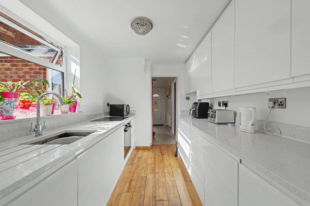 House in Worthing, West Sussex - View 5
