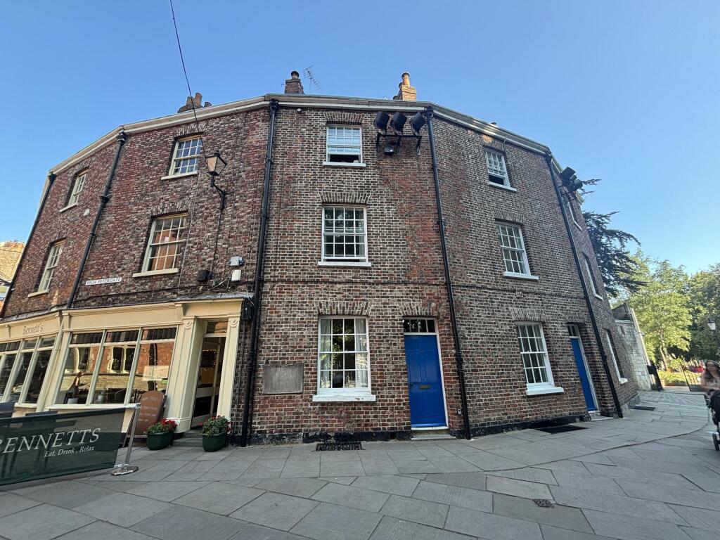 Main image of property: 34 High Petergate