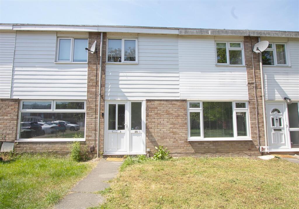 Main image of property: Ravensfield, Basildon