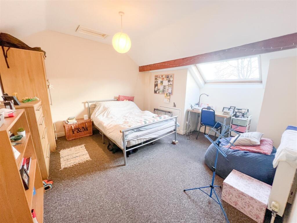 House in Sheffield - View 4