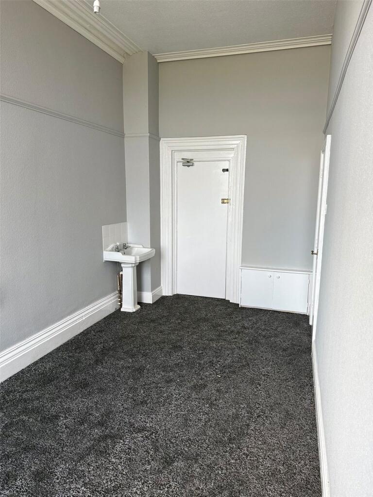 Apartment in Llandudno, Rhyl - View 3