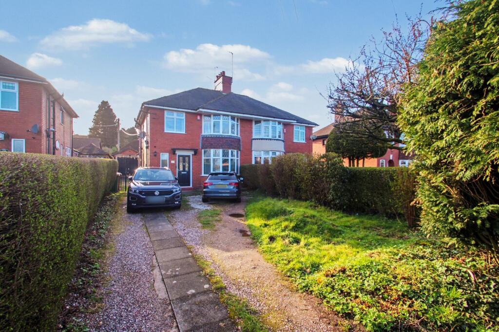 3-bed semi-detached on Sandon Road, Meir Heath, Stoke-on-Trent, £270,000