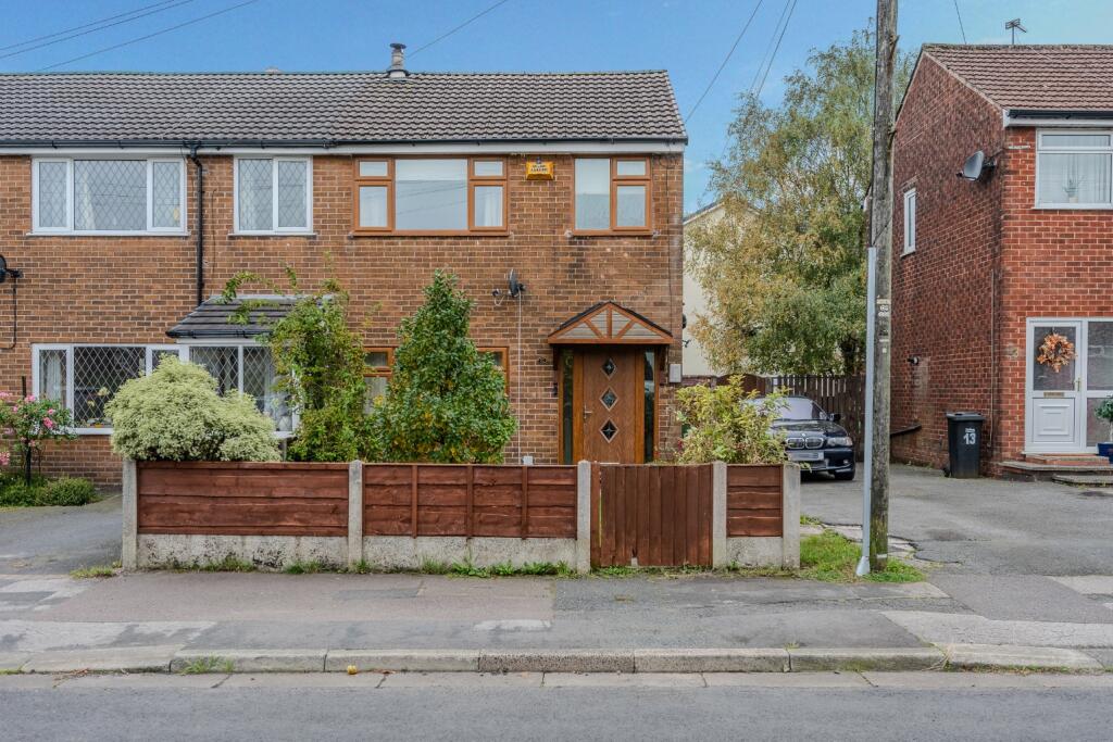3-bed semi-detached on Lower House Walk, Bromley Cross, Bolton, BL7 9, £245,000