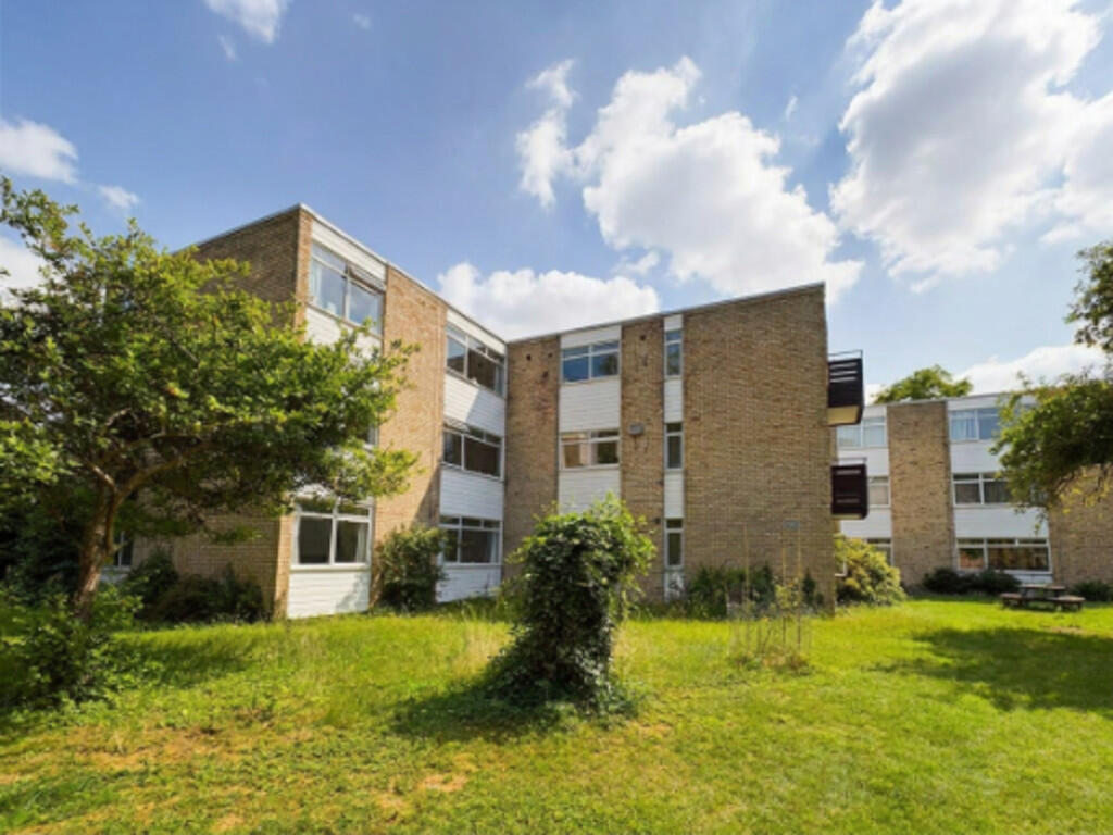 Main image of property: Chesterton Towers, Cambridge