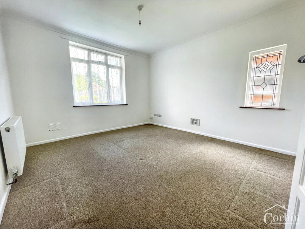 Strathmore Road, Bournemouth, BH9 3 photo 4