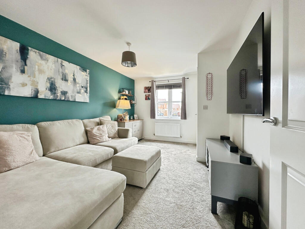 House in Hinckley and Bosworth, Ratby - More