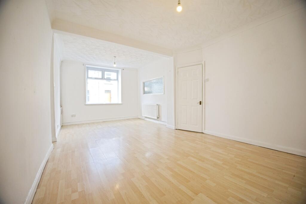 House in Cardiff, Ferndale - View 5