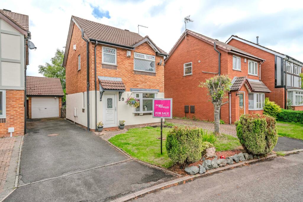 Main image of property: Cottage Fields, Chorley, PR7