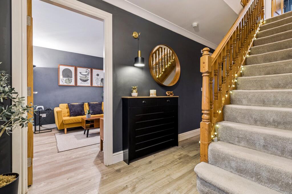 31, Shillingworth Place, Bridge Of Weir, Renfrewshire photo 4