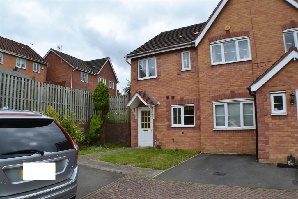Main image of property: Eden Court, Nuneaton